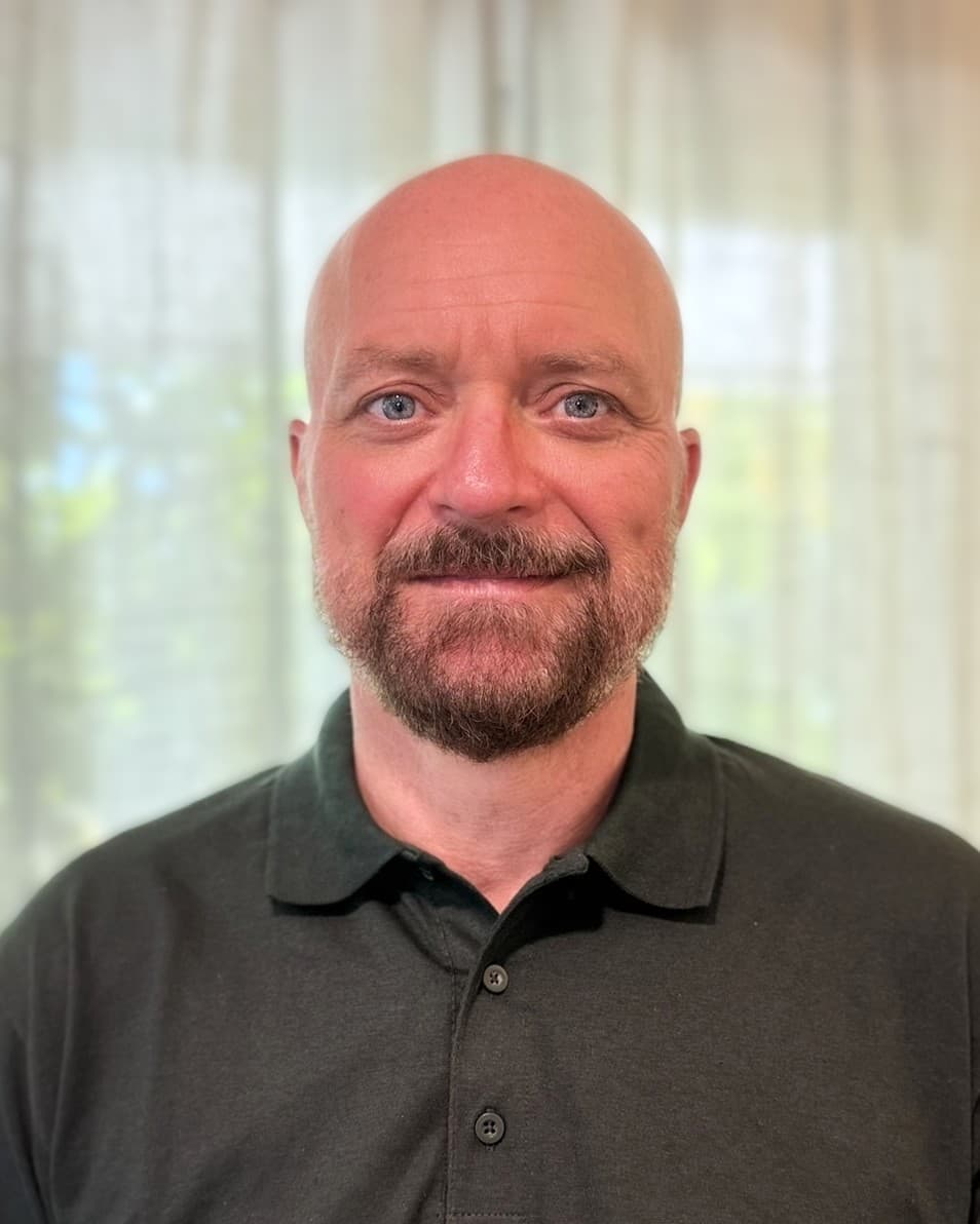Robert, co-owner of Sleek Home